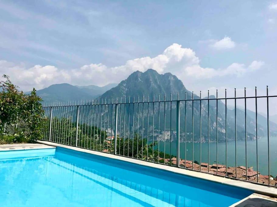 Piccolo Paradiso Vista Lago Con Piscina Privata Riva di Solto Eksteriør billede