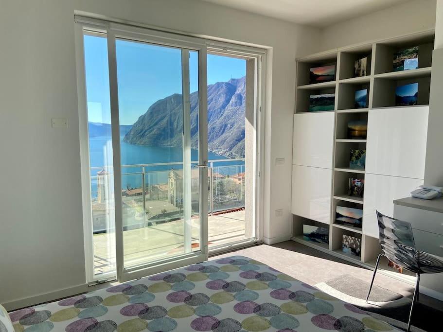 Piccolo Paradiso Vista Lago Con Piscina Privata Riva di Solto Eksteriør billede